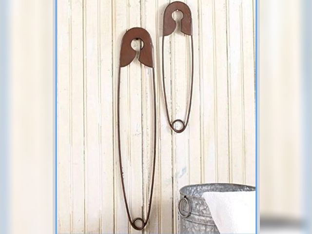 Lot 96-180658 - Collections-Etc Large Hanging Metal Safety Pins Laundry Room Wall Home Decoration - Set of 2 , Rusti...