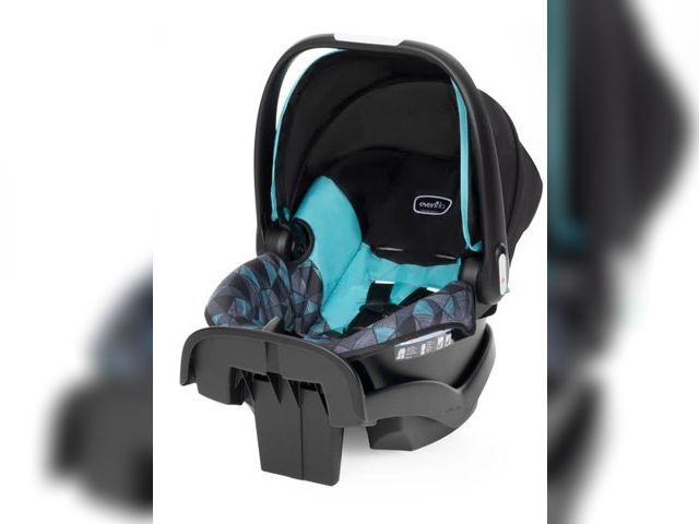 Lot 96-175600 - Evenflo nurturemax infant car seat with base 4-22 lbs Dallas MRSP $149
New