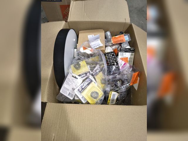 Lot 96-191874 - Mixed Box of Home Depot Items 
Most seem to be unused or new