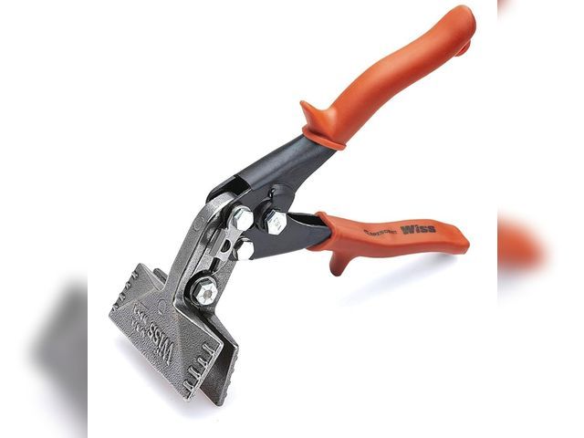 Lot 96-170900 - Crescent Wiss 3" Offset Handle Hand Seamer

New