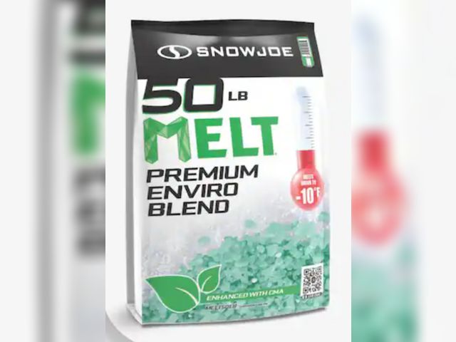 Lot 96-181882 - Snow Joe
Melt 50 lb. Premium Environmentally Friendly Blend Ice Melter with CMA
New