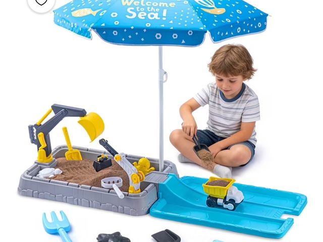 Lot 96-230865 - VROGTIK Sandbox Play Set with Lid and Umbrella Dirt Digger Excavator and Sandbox Toys for Toddlers 1...