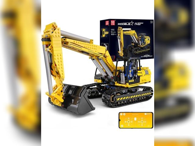 Lot 96-190911 - Mould King 13112 RC Excavator Building Set, 1830 Pieces Building Blocks APP Remote Control Truck Con...