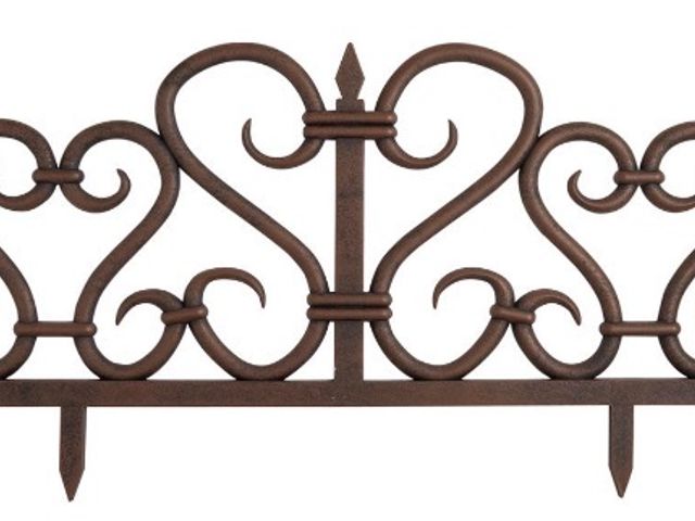 Lot 96-201512 - 12 count Brown Plastic Outdoor Fence New