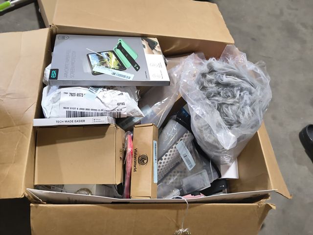 Lot 96-233224 - Mixed Box of Amazon Merchandise  Most appear new