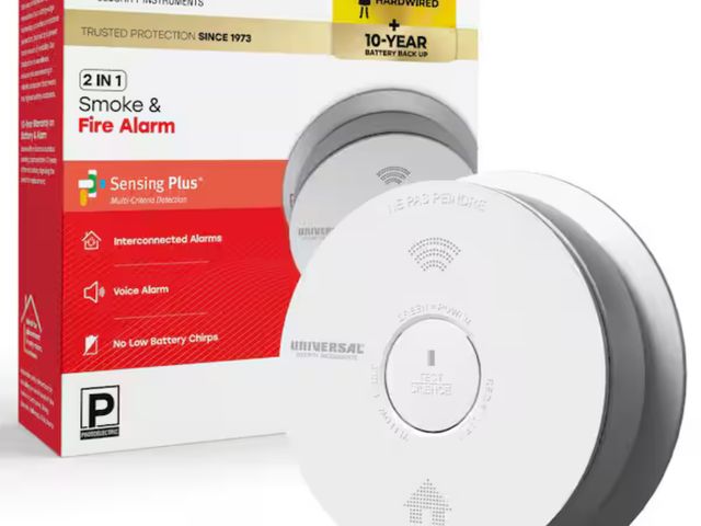 Lot 96-174481 - Universal Security Instruments
Hardwired and 10-Year Battery Backup Smoke Detector with Photoelectri...