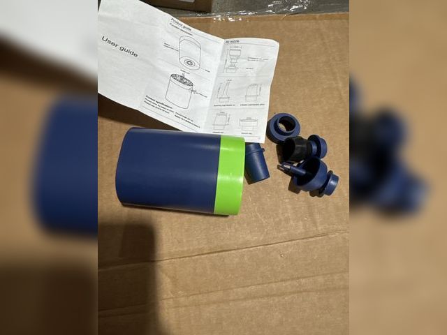 Lot 96-230500 - Dry Battery Air Pump

Appears unused