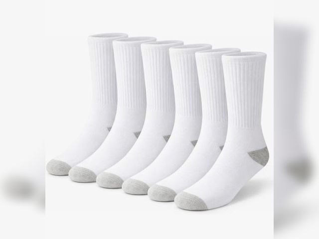 Lot 96-233165 - NevEND 6 Pairs Cotton Crew Socks Athletic Lightweight Size 10-13 New