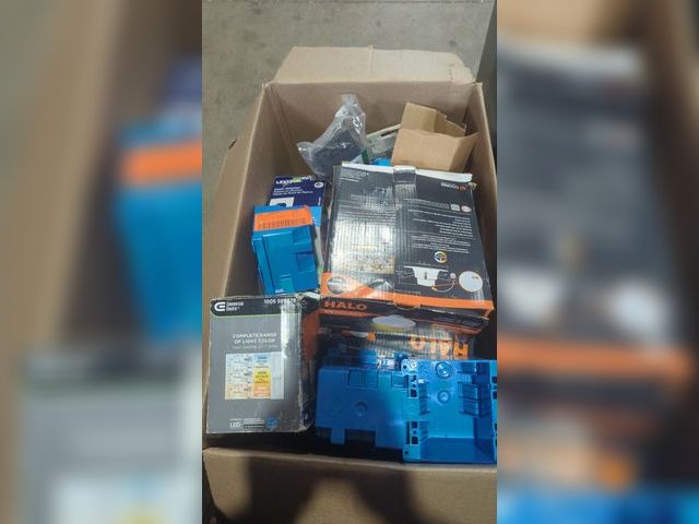 Lot 96-165147 - Mixed Box of New Electrical Items from Home Depot