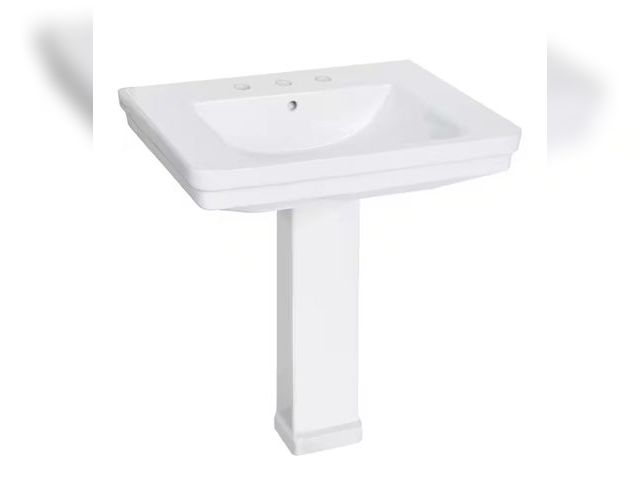Lot 96-166609 - Glacier Bay
Fiona 7.28 in. Pedestal Sink Basin in White Fine Fireclay with 8 in. Faucet Spread
new, ...