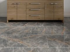 Lot 96-216015 - undefined