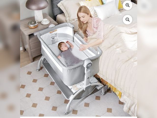Lot 96-227605 - INFANS 3 in 1 Baby Bassinet, Folding Bedside Sleeper Crib with Mattress Pad, Height Angle Adjustable...