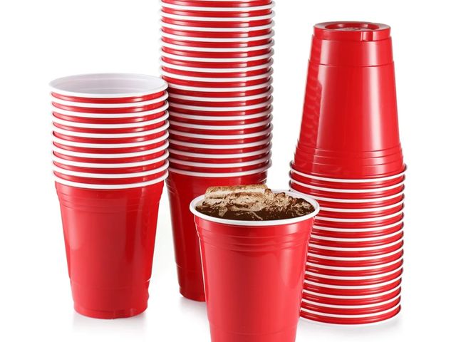 Lot 96-176811 - StarMar 18 oz Red Plastic Cups, [180 Pack] Large Cups, Party Cup Disposable Cup Big Birthday Party C...