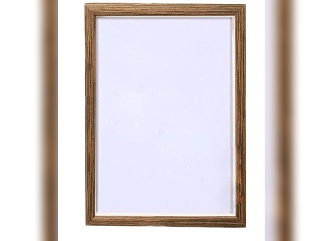 Lot 96-170445 - 17x26 Light Walnut Rustic Pine Picture Frame for Puzzles Posters Photos or Artwork
Appears new
