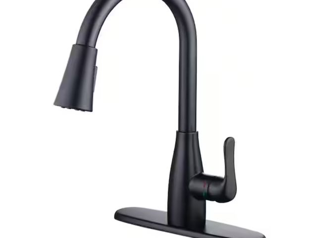 Lot 96-162935 - Glacier Bay McKenna Single-Handle Pull-Down Sprayer Kitchen Faucet in Matte Black with TurboSpray an...