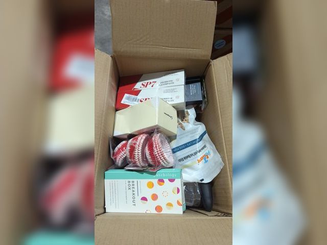 Lot 96-177834 - Mixed Box of Amazon Overstock Items New