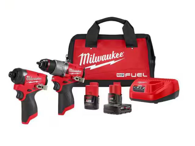 Lot 96-155822 - Milwaukee
M12 FUEL 12-Volt Lithium-Ion Brushless Cordless Hammer Drill and Impact Driver Combo Kit w...