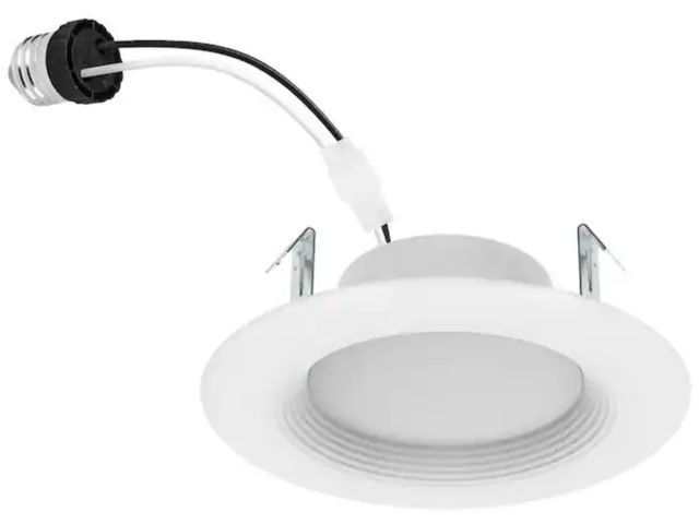 Lot 96-182003 - EcoSmart
4 in. Integrated LED Recessed Retrofit Light Trim 2700K, (4-Pack)
New