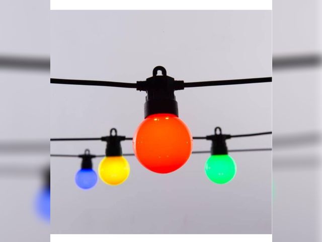 Lot 96-166580 - PURPLE LEAF Outdoor String Lights 48 Ft 24 Led Waterproof Bulbs Commercial Decorative for Patio Gaze...