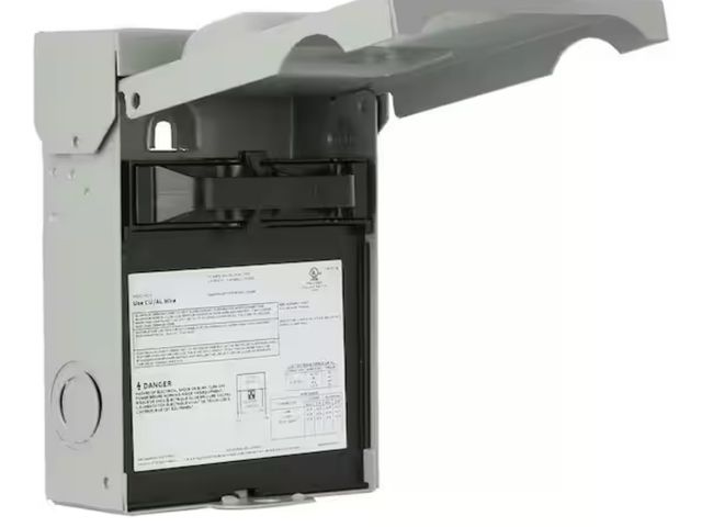 Lot 96-181905 - Midwest Electric Products
30-Amp 120/240-Volt Fused AC Disconnect
New