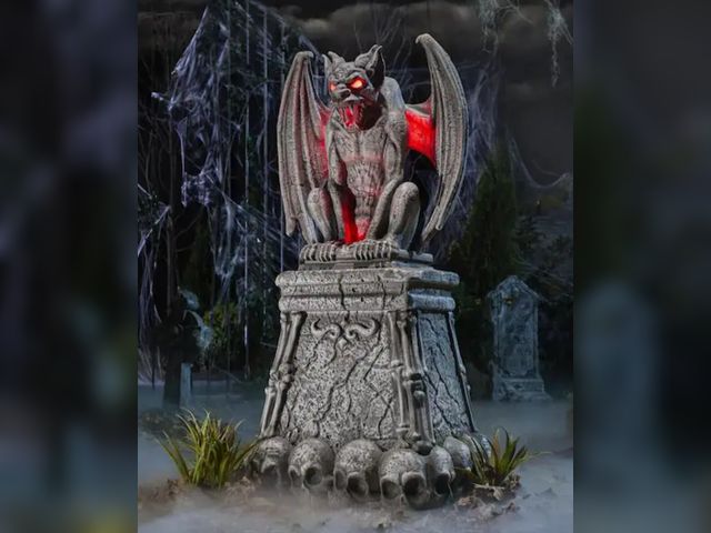 Lot 96-232428 - Home Accents Holiday 5 FT Grave &amp; Bones LED Gargoyle New  Msrp $99.00