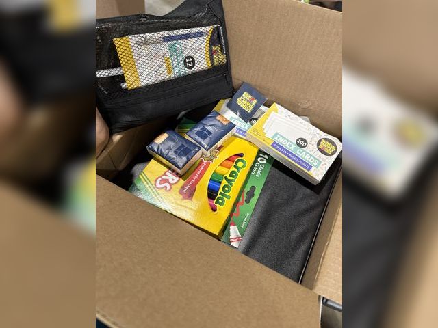 Lot 96-230787 - School Supplies box NEW Comes with notebooks, composition books, binders, loose paper, index cards, ...