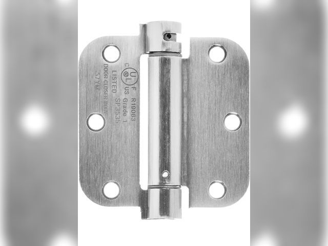 Lot 96-189495 - Amazon Basics Self-Closing Door Hinge, 3.5 Inch x 3.5 Inch 2 pack 
New