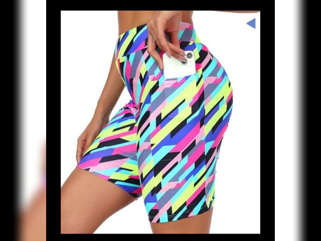 Lot 96-230605 - Ocean Blues Multicolor Swim Beach Shorts with Pockets New Size XL