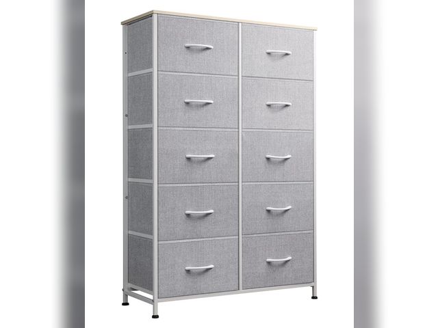Lot 96-177482 - WLIVE Tall Dresser for Bedroom with 10 Drawers, Chest of Drawers, Dressers Bedroom Furniture, Storag...