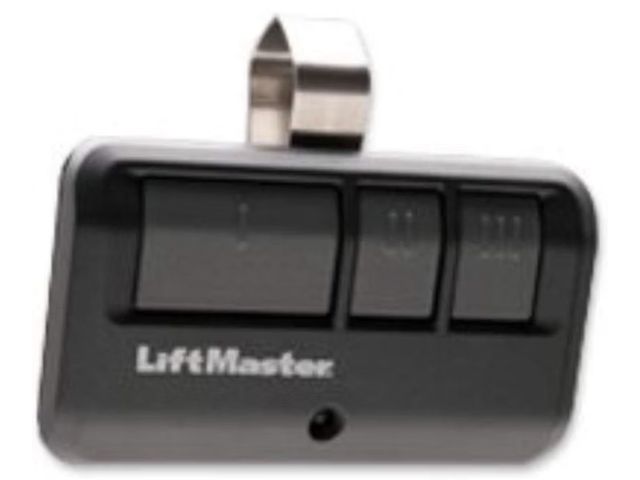 Lot 96-233181 - Liftmaster 893Max New