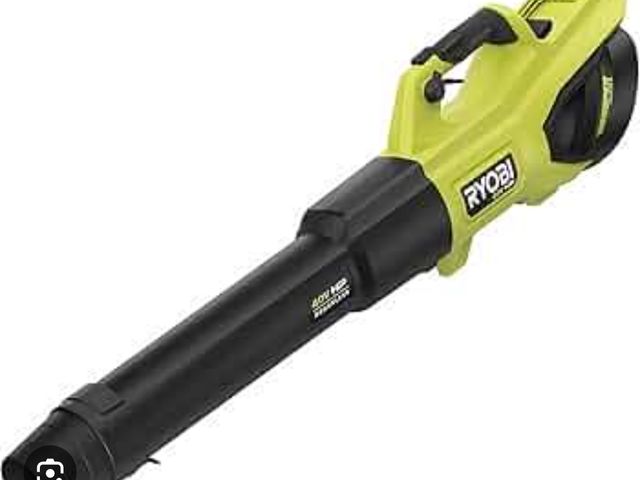Lot 96-190498 - Ryobi 40V 120 MPH 550 CFM cordless battery leaf blower
Appears Unused 
No battery included