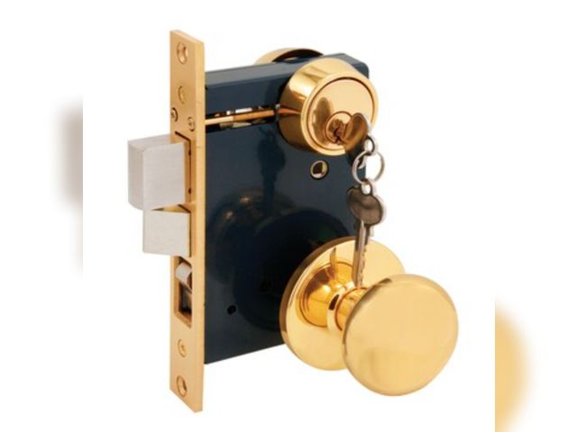 Lot 96-227700 - Prime-Line Brass Interior or Single-Cylinder Deadbolt and Entry Door Handleset Appears Unused, loose...