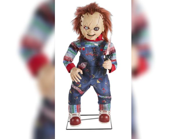 Lot 96-182022 - Universal 3.5 ft. Animated LED Scarred Chucky
Open box 
Appears Unused 
Msrp $288.00