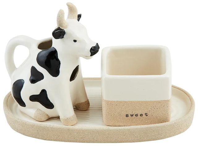 Lot 96-181641 - Mud Pie Cow Cream And Sugar Set; creamer 4" x 2 3/4" | caddy 2 1/2" x 3" | tray 3 1/2" x 6 1/2"
New