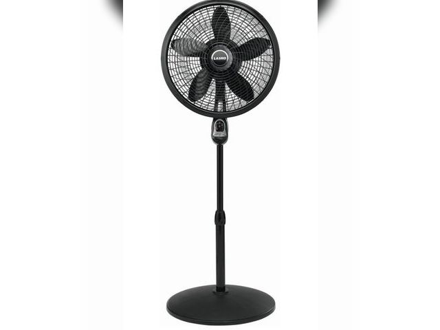 Lot 96-181689 - Lasko 18" Cyclone Pedestal Fan with Remote Control
unused open box