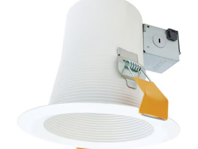 Lot 96-181919 - Set of 4 
HALO 6-in White Baffle Recessed Light Trim
New