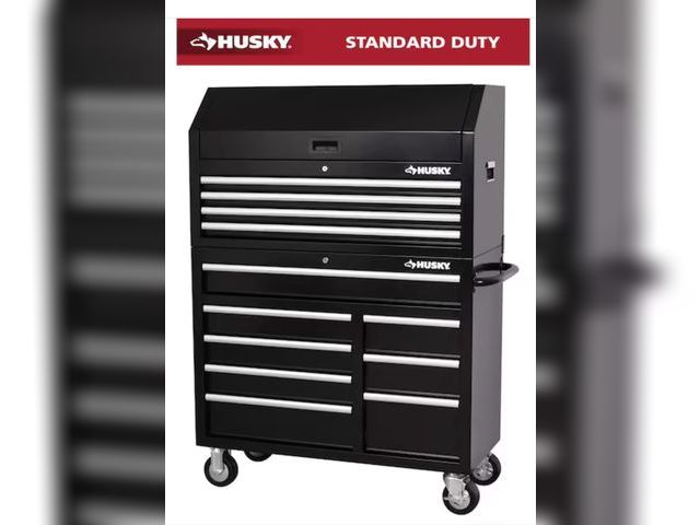 Lot 96-165819 - PLEASE READ
Husky
Tool Storage 42 in. W x 18 in. D Standard Duty Black Tool Chest
 BOTTOM ONLY
New