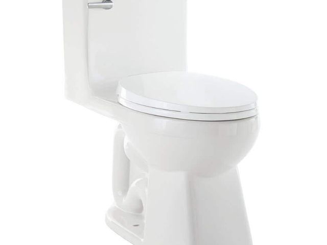 Lot 96-179430 - Glacier Bay Power Flush 12 inch Rough In One-Piece 1.28 GPF Single
Flush Elongated Toilet in White S...