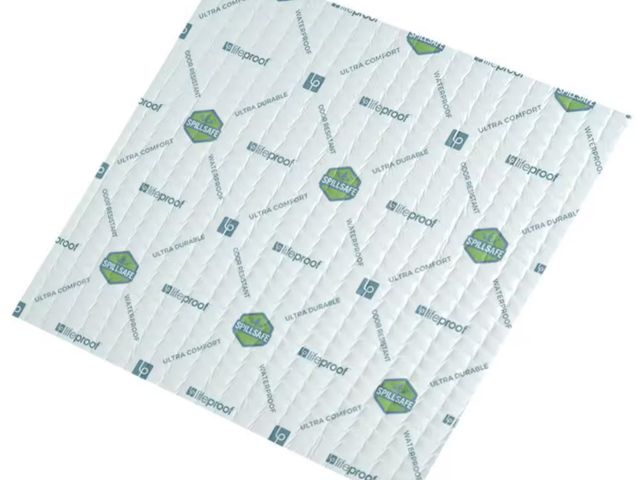 Lot 96-171885 - Lifeproof 1/2 in. Thick Premium Comfort Foam Double-Sided Carpet Pad-270 sq ft MSRP $364.15 New