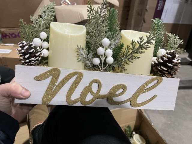 Lot 96-201018 - Box of 2 Led Candle Holiday Style Led Candle Arrangement New