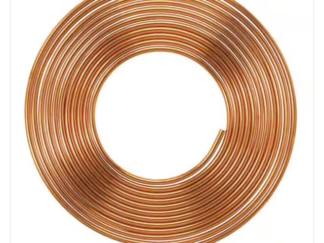 Lot 96-162507 - Everbilt 1/2 in. x 10 ft. Copper Soft Type-L Coil Pipe (5/8 in. O.D.) New