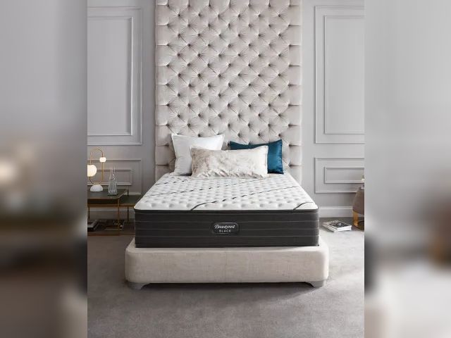 Lot 99-10 - New Beautyrest Black L-Class 13.75" Extra Firm Mattress - King Product details

Through BlackICE™ 4....