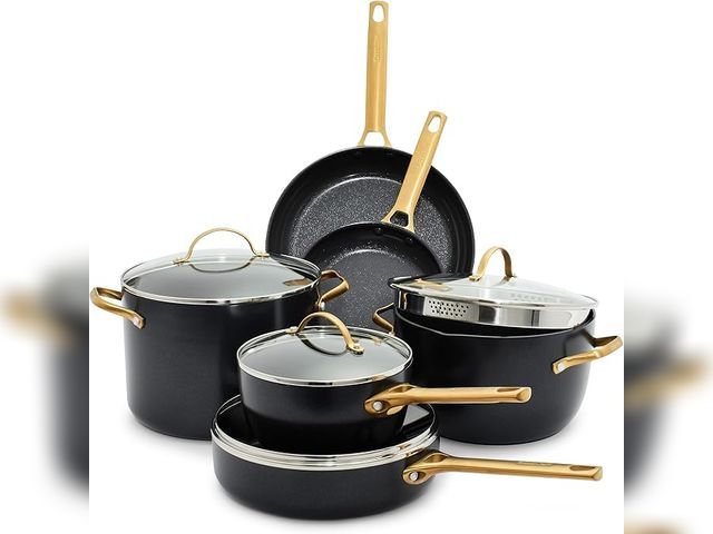 Lot 99-1078 - New GreenPan Hard Anodized Healthy Ceramic Nonstick 10 Piece Cookware Pots and Pans Set