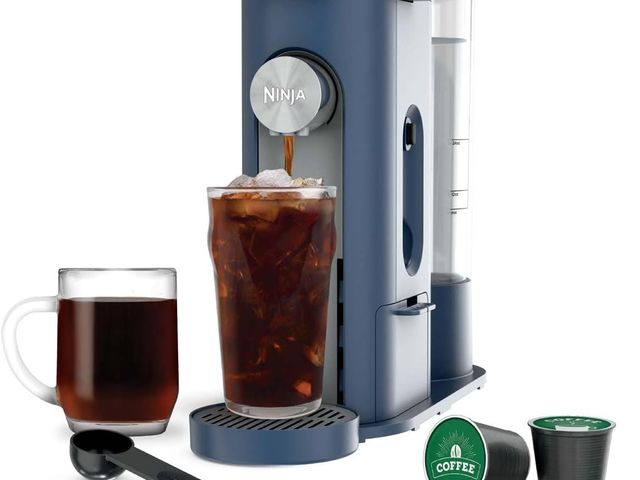 Lot 99-1022 - New Ninja® Pods &amp; Grounds Single-Serve Coffee Maker PB041BL Coffee Maker