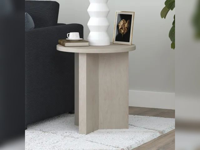 Lot 99-110 - New Finley &amp; Sloane Anders 20-in. Wide Round Side Table, Antiqued Gray Gray Table Upgrade your s...