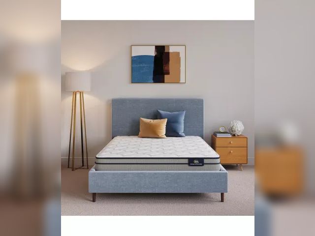 Lot 99-1101 - New Serta Flowering Cherry 9.5" Medium Euro-Top Mattress - Queen Product details

The mattress of yo...