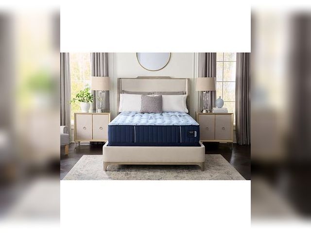Lot 99-510 - Stearns &amp; Foster Estate 14.5" Firm Tight Top Innerspring Queen Mattress MSRP $2,499